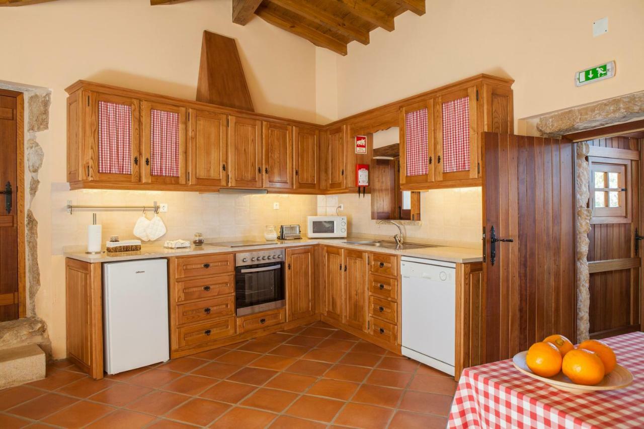 Casal Frias Villa Barreira  Exterior photo